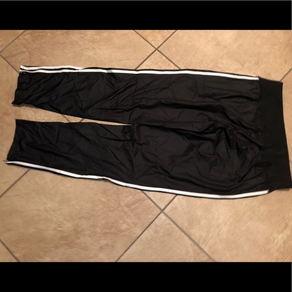 Exercise pants - Picture 3 of 3